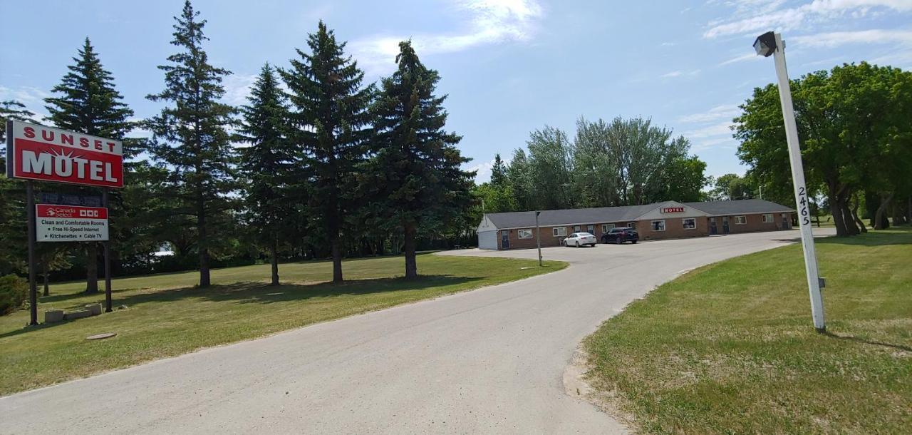 Sunset Motel Portage la Prairie Eksteriør billede